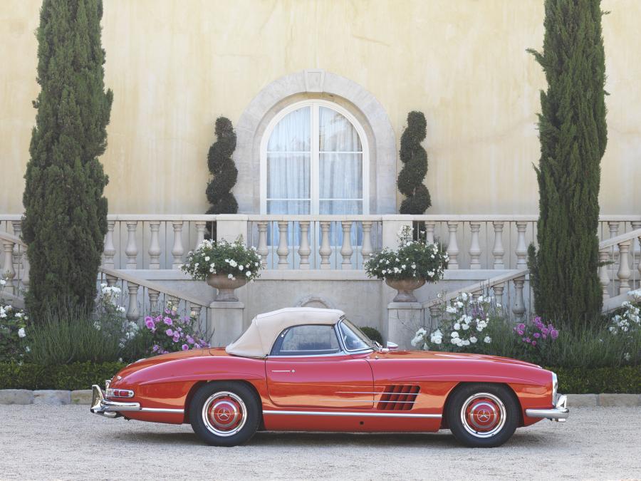  Mercedes-Benz 300 SL Roadster 1960 года  (фото 32 из 60)